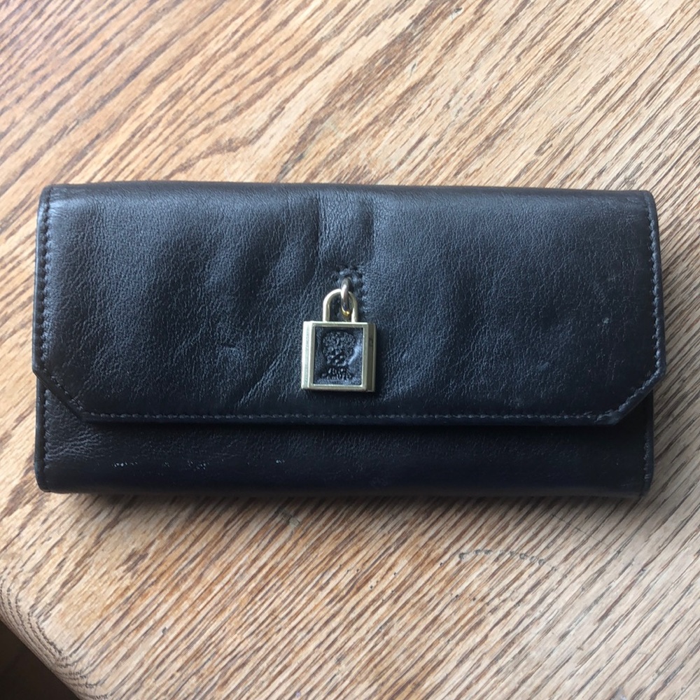 Vince Camuto wallet